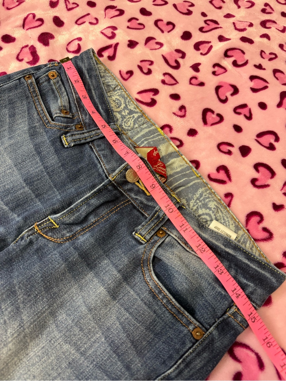 Lucky Brand Straight Leg Jeans in Faded Blue - Picture 9 of 10